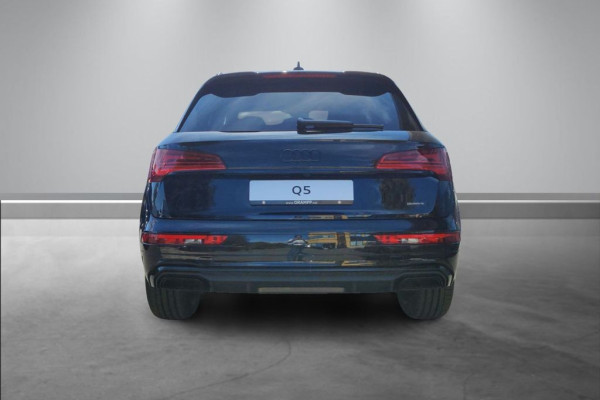 2023 Audi Q5 с пробегом 50 км