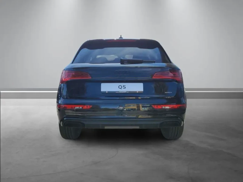 2023 Audi Q5 с пробегом 50 км