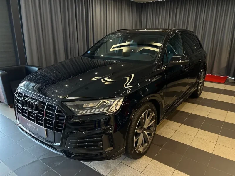 2023 Audi Q7 с пробегом 50 км