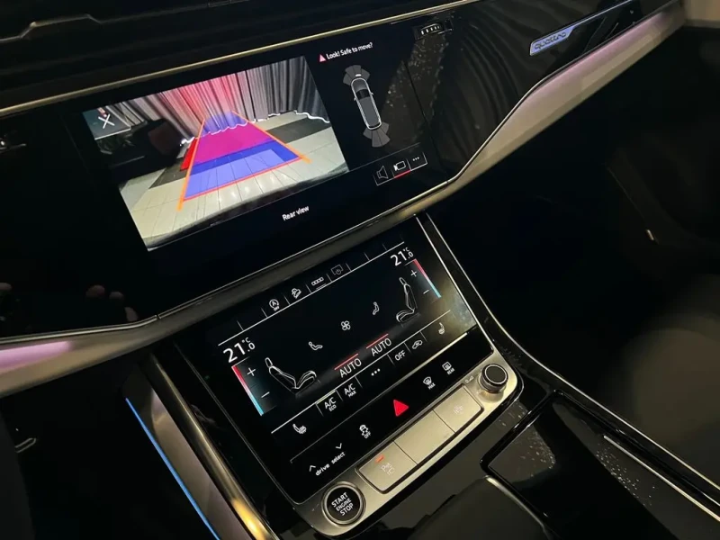 2023 Audi Q7 с пробегом 50 км