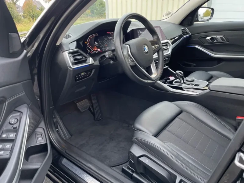 2020 BMW 3 серии с пробегом 67 400 км