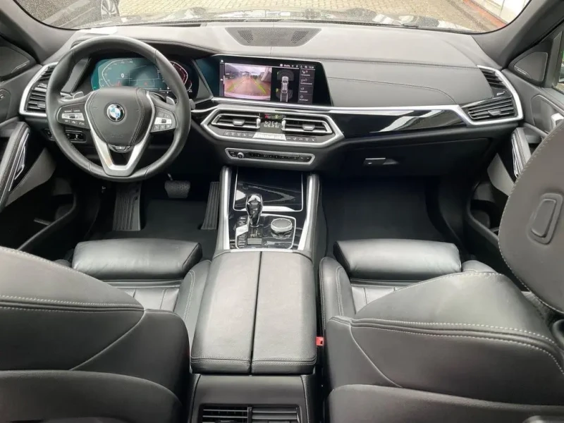 2020 BMW X6 с пробегом 66 800 км