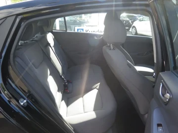 2021 Hyundai IONIQ с пробегом 27 700 км