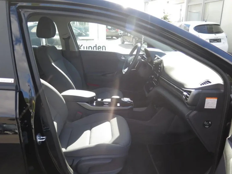 2021 Hyundai IONIQ с пробегом 27 700 км