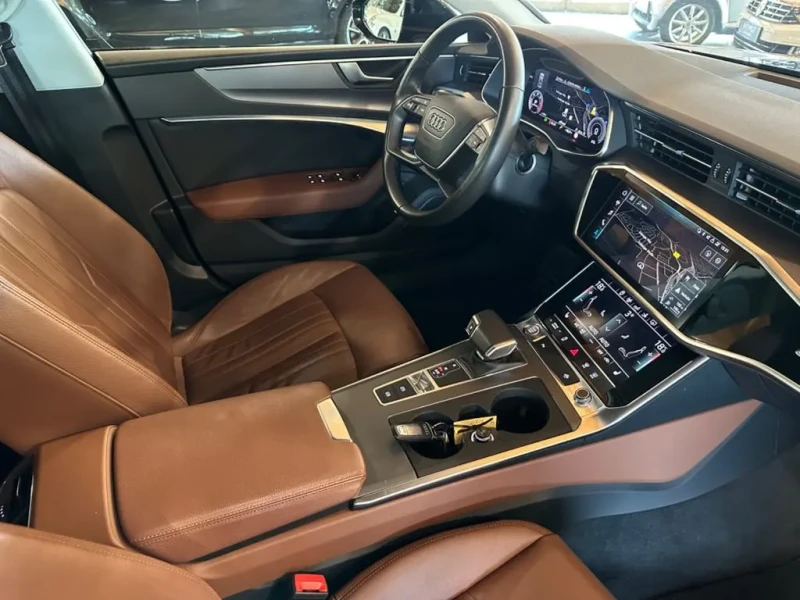 2020 Audi A7 с пробегом 100 000 км