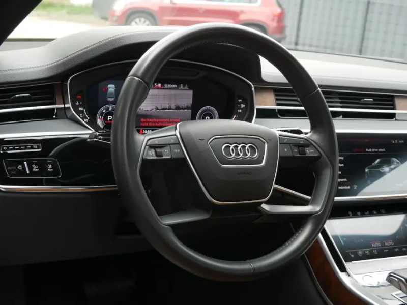 2020 Audi A8 с пробегом 118 000 км