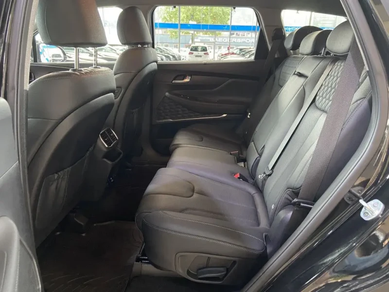 2020 Hyundai Santa Fe с пробегом 145 000 км