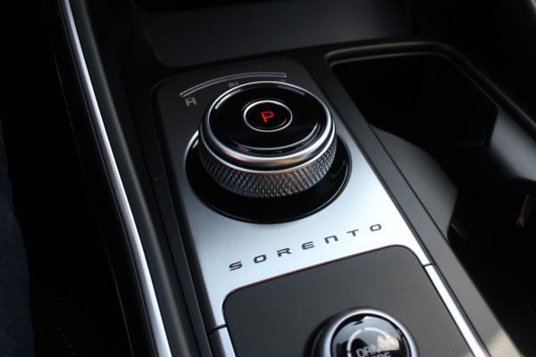 2023 Kia Sorento T-GDi Hybrid 2WD с пробегом 15 км