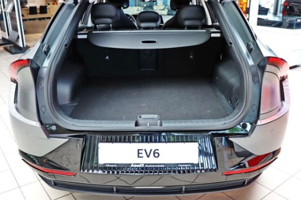 2022 Kia EV6 Basis 58 kWh с пробегом 11 500 км