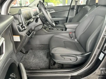 2023 Kia Sportage с пробегом 5 000 км
