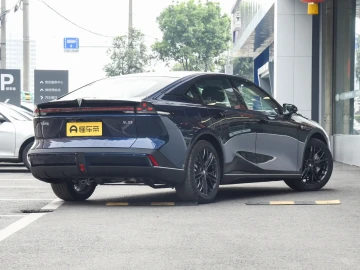 2023 Changan SL03 без пробега