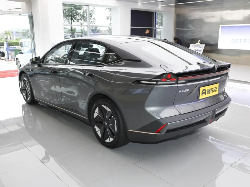 2023 Changan SL03 без пробега