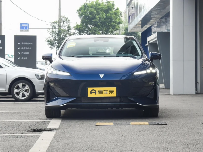 2023 Changan SL03 без пробега