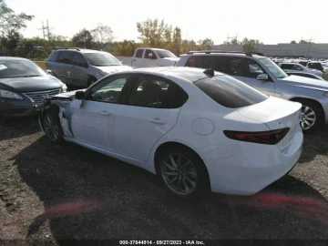 2022 Alfa Romeo Giulia с пробегом 45 935 миль