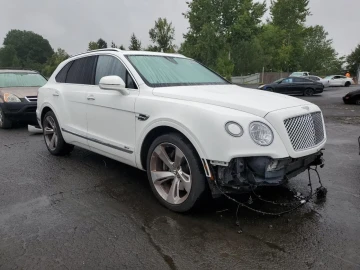 2020 Bentley Bentayga с пробегом 44 853 миль