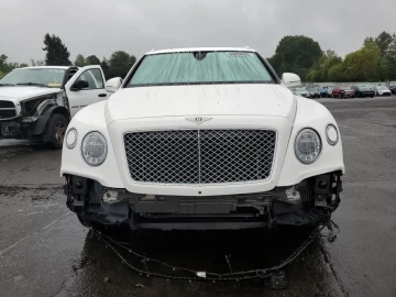 2020 Bentley Bentayga с пробегом 44 853 миль