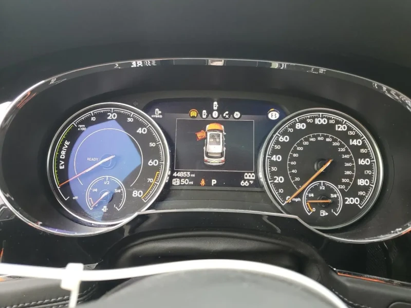 2020 Bentley Bentayga с пробегом 44 853 миль