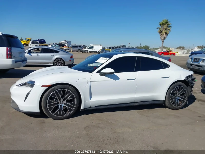 2021 Porsche Taycan с пробегом 24 752 миль