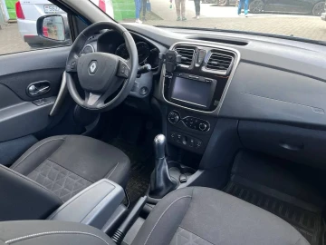 2016 Renault Sandero с пробегом 84 000 км
