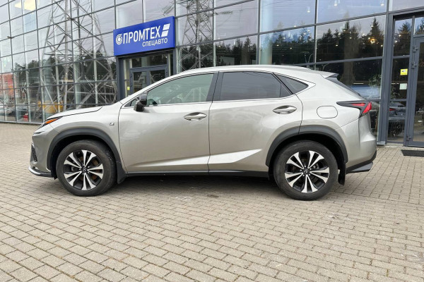 2017 Lexus NX с пробегом 85 700 км