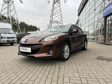 2012 Mazda 3 с пробегом 178 000 км