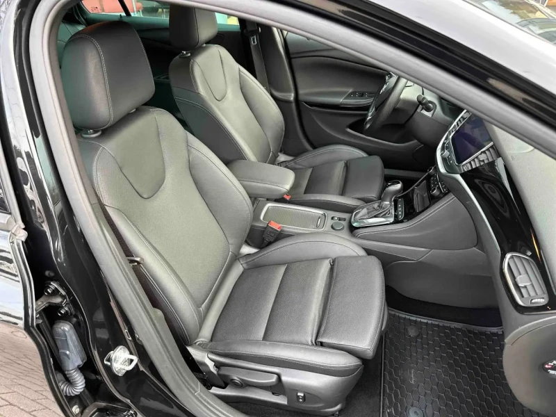 2020 Opel Astra с пробегом 115 520 км