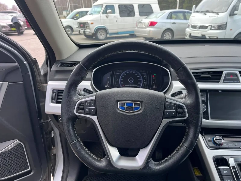 2018 Geely Atlas с пробегом 66 000 км