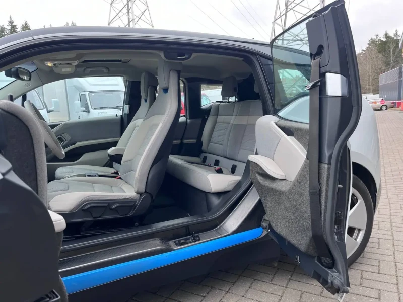 2018 BMW i3 с пробегом 51 000 км
