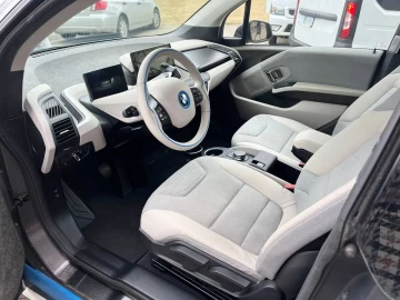 2018 BMW i3 с пробегом 51 000 км
