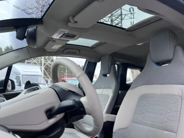 2018 BMW i3 с пробегом 51 000 км