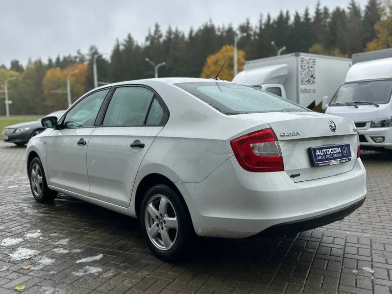 2015 Skoda Rapid с пробегом 140 000 км