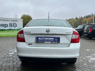 2015 Skoda Rapid с пробегом 140 000 км