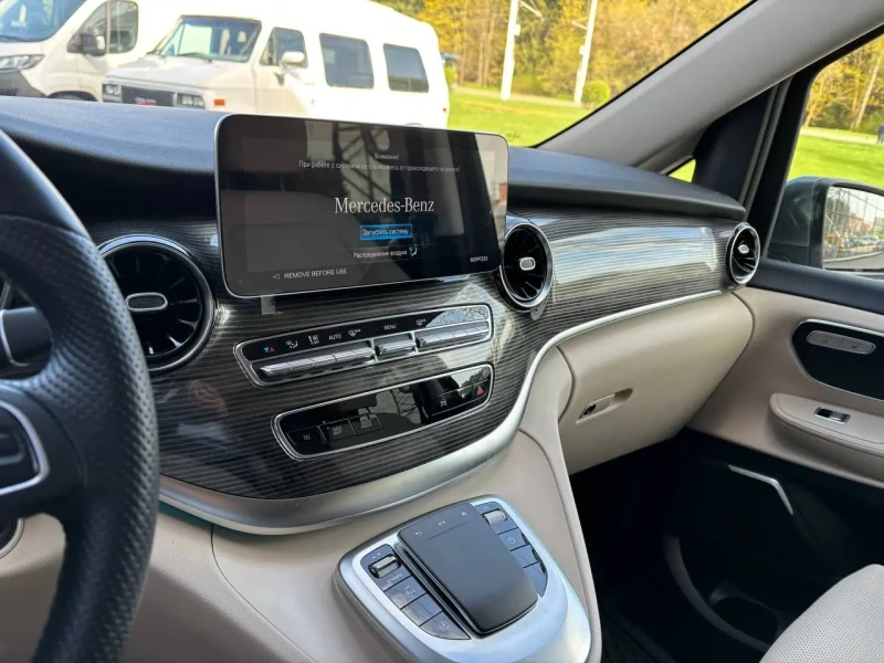 2022 Mercedes-Benz V-Класс с пробегом 30 100 км