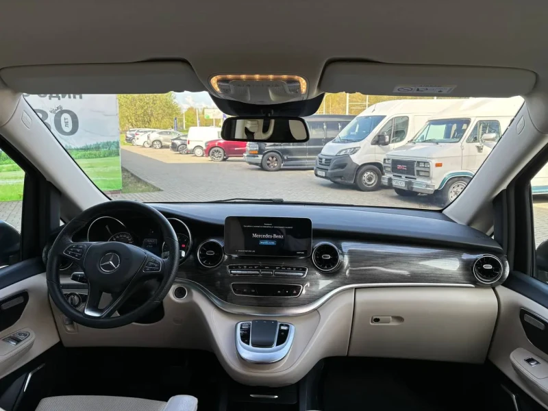 2022 Mercedes-Benz V-Класс с пробегом 30 100 км