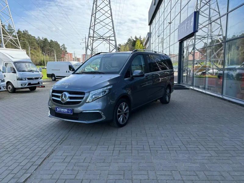 2022 Mercedes-Benz V-Класс с пробегом 30 100 км