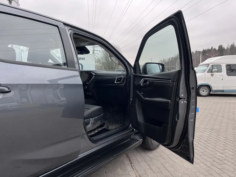2023 Isuzu D-Max с пробегом 10 км