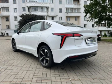 2022 JMEV GSE (Yi) с пробегом 700 км