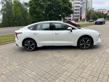 2022 JMEV GSE (Yi) с пробегом 700 км
