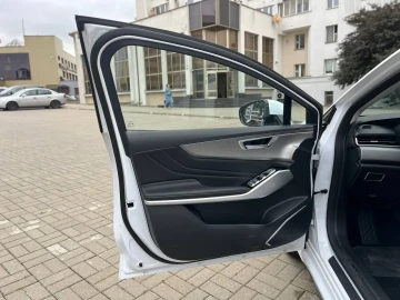 2022 JMEV GSE (Yi) с пробегом 700 км