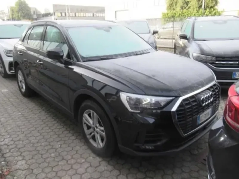 2020 Audi Q3 с пробегом 27 300 км
