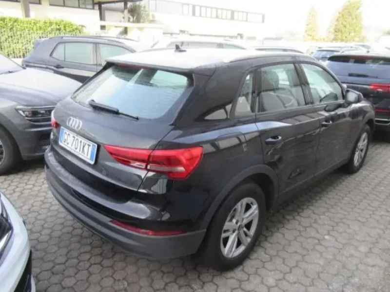 2020 Audi Q3 с пробегом 27 300 км