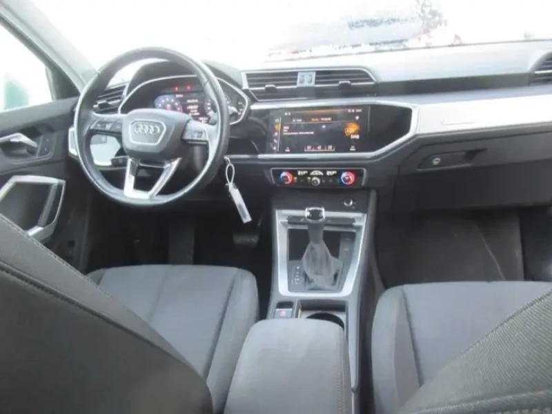 2020 Audi Q3 с пробегом 27 300 км