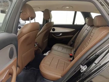 2020 Mercedes-Benz E-Класс с пробегом 120 694 км