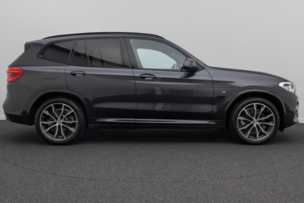 2021 BMW X3 с пробегом 113 000 км