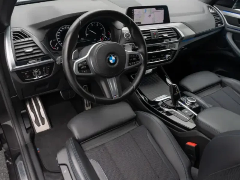 2021 BMW X3 с пробегом 113 000 км