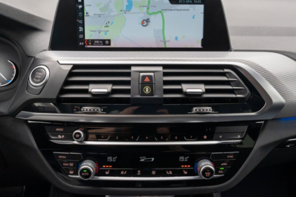 2021 BMW X3 с пробегом 113 000 км