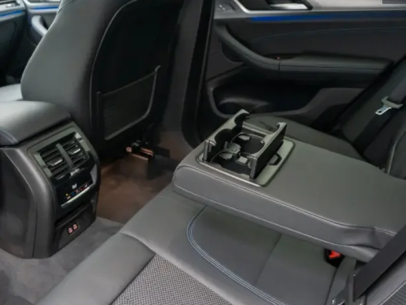 2021 BMW X3 с пробегом 113 000 км