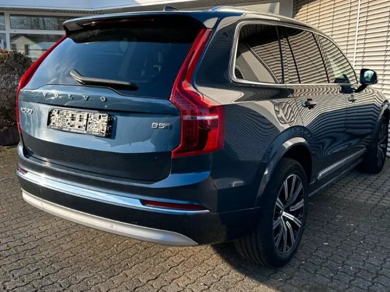 2021 Volvo XC90 с пробегом 100 000 км