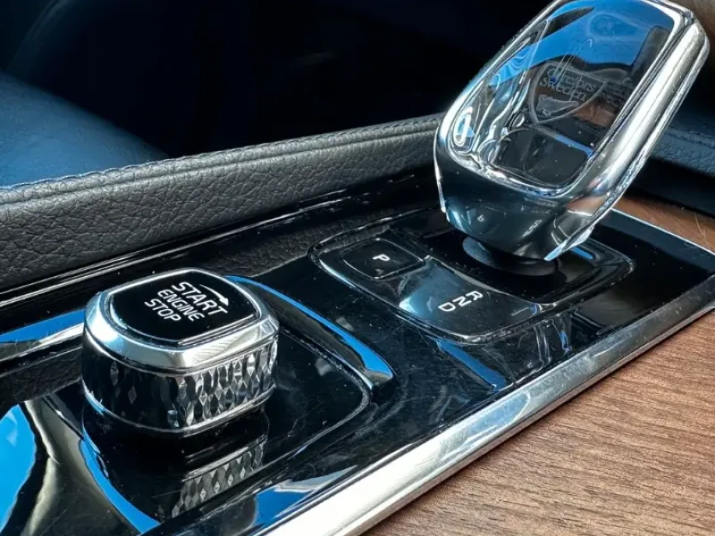 2021 Volvo XC90 с пробегом 100 000 км