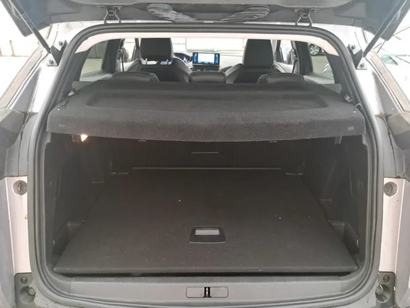2021 Peugeot 3008 с пробегом 130 000 км